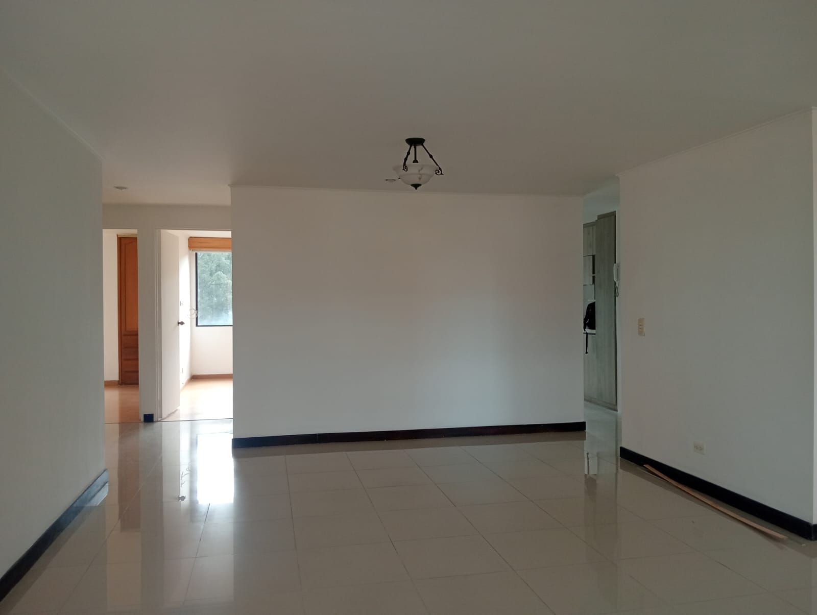 Apartamento en venta Antioquia Medellín Laureles 135 m2 Habitaciones 3 Baños 2 Garajes 2 Precio $815000000