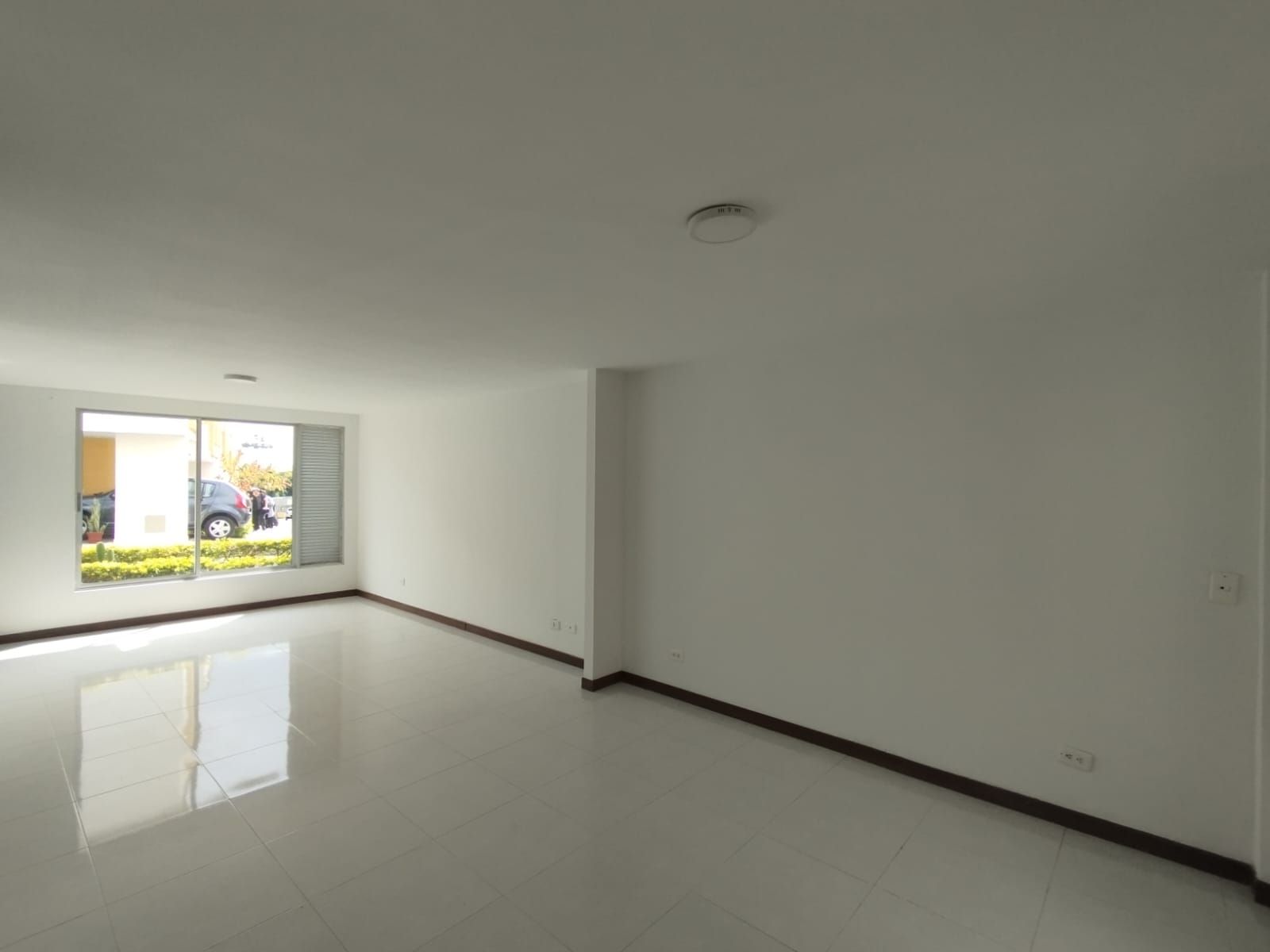 Casa en venta Risaralda Dosquebradas Cr Sandalo 114 m2 Habitaciones 3 Baños 3 Garajes 1 Precio $630000000