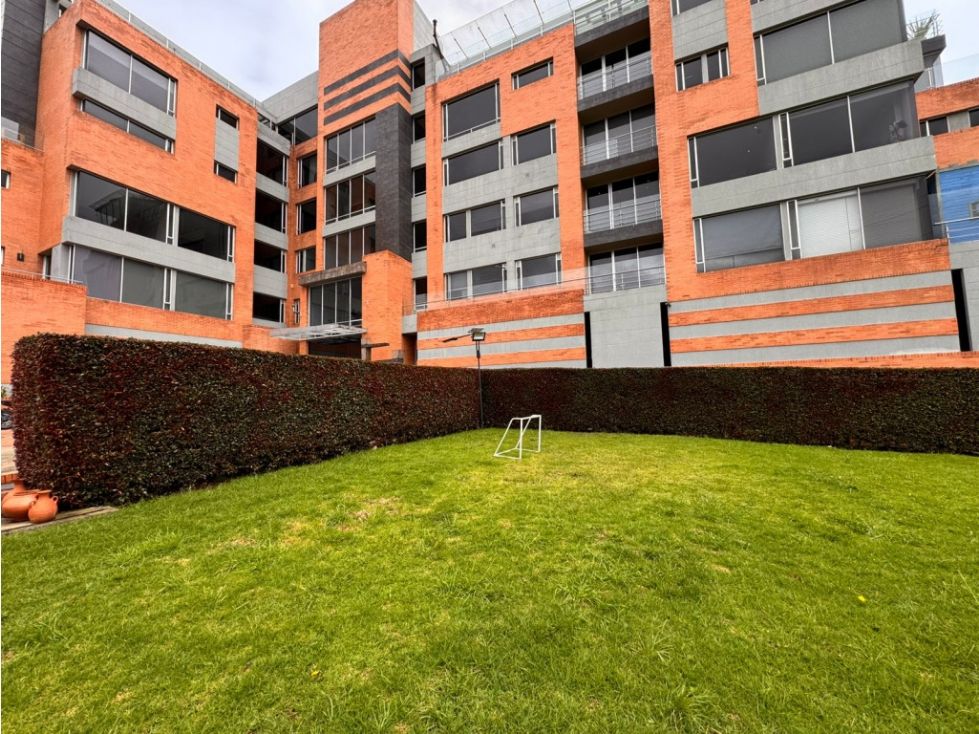 Apartamento en arriendo o venta Cundinamarca Bogotá Casa Blanca Suba 293 m2 Habitaciones 3 Baños 4 Garajes 4 Precio venta $2350000000 Precio arriendo $13252000