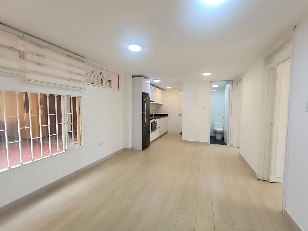 Apartamento en arriendo Cundinamarca Bogotá Santa Ana Occidental 50 m2 Habitaciones 2 Baños 1 Garajes 1 Precio $2100000