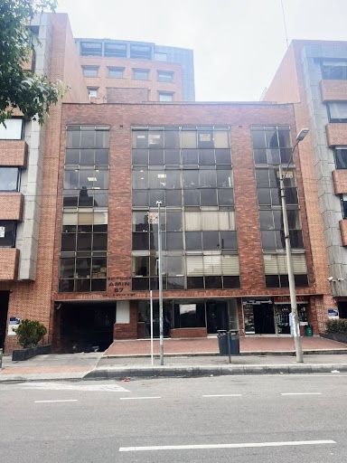 Oficina en arriendo Cundinamarca Bogotá Chapinero Norte 42 m2 Habitaciones 0 Baños 1 Garajes 1 Precio $2600000