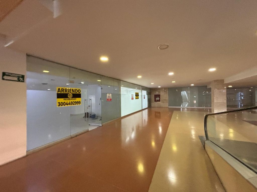 Local en arriendo Atlántico Barranquilla Betania 883 m2 Habitaciones 0 Baños 4 Garajes 0 Precio $36156865