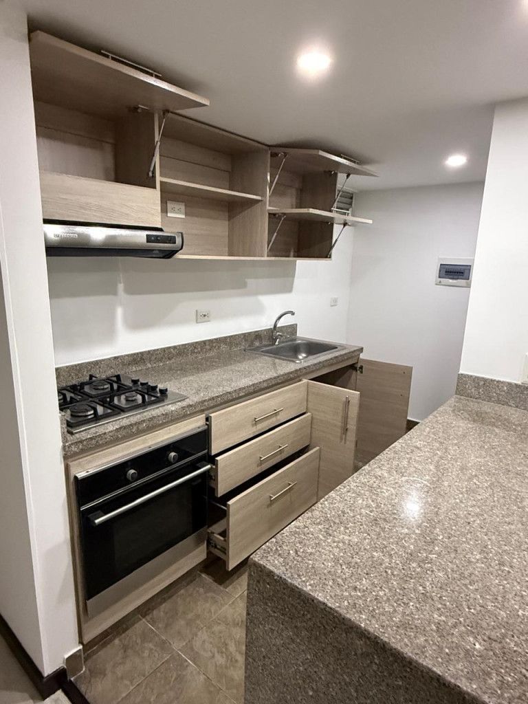 Apartamento en venta Cundinamarca Bogotá Villemar Fontibon 52 m2 Habitaciones 3 Baños 2 Garajes 1 Precio $380000000