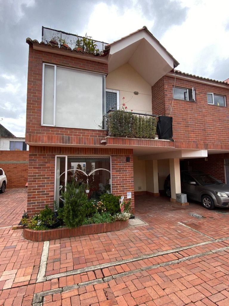 Casa en venta Cundinamarca Chía Br San Francisco 161 m2 Habitaciones 3 Baños 3 Garajes 1 Precio $525000000