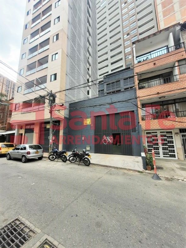 Bodega en arriendo Antioquia Sabaneta Calle Larga 180 m2 Habitaciones 0 Baños 1 Garajes 0 Precio $15000000