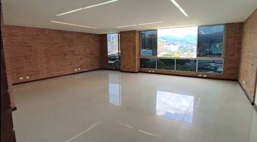 Oficina en arriendo Antioquia Medellín San Diego 63 m2 Habitaciones 0 Baños 1 Garajes 0 Precio $5000000