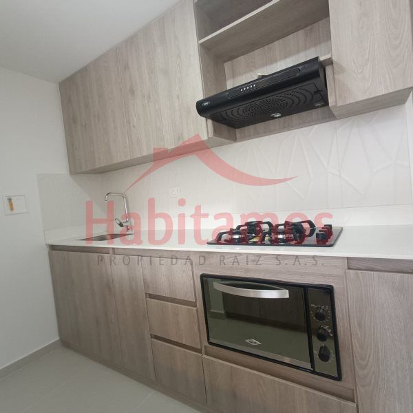 Apartamento en arriendo Antioquia Itagüí Zona Industrial 1 64 m2 Habitaciones 3 Baños 2 Garajes 1 Precio $2700000