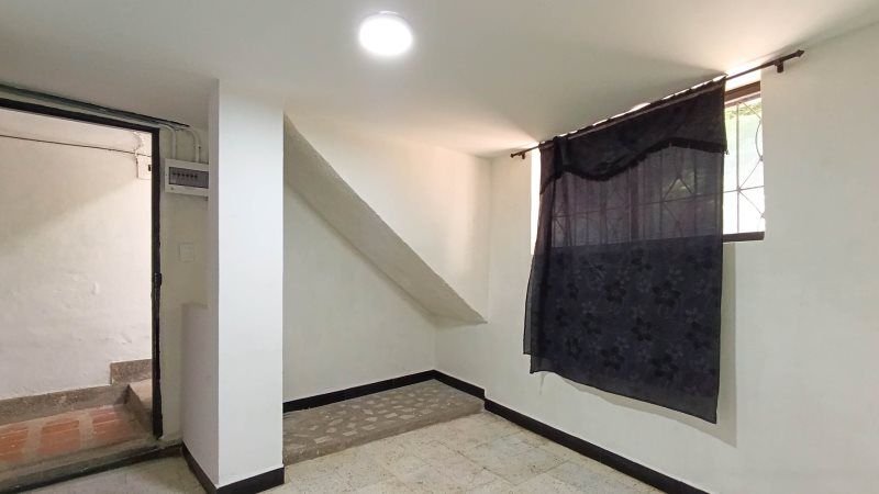 Apartamento en arriendo Antioquia Medellín Antonio Nariño 42 m2 Habitaciones 2 Baños 1 Garajes 0 Precio $1200000