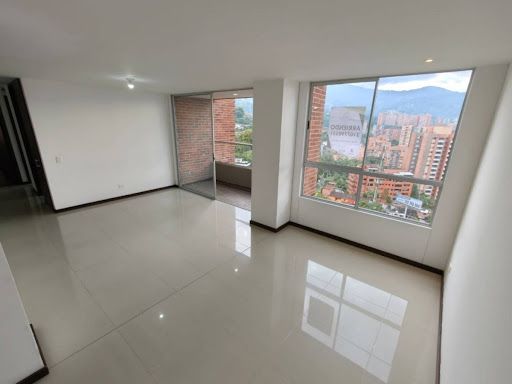 Apartamento en arriendo Antioquia Envigado El Esmeraldal 120 m2 Habitaciones 3 Baños 3 Garajes 1 Precio $5300000