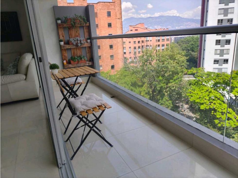 Apartamento en venta Antioquia Medellín Santa Maria De Los Angeles 140 m2 Habitaciones 4 Baños 5 Garajes 2 Precio $1270000000