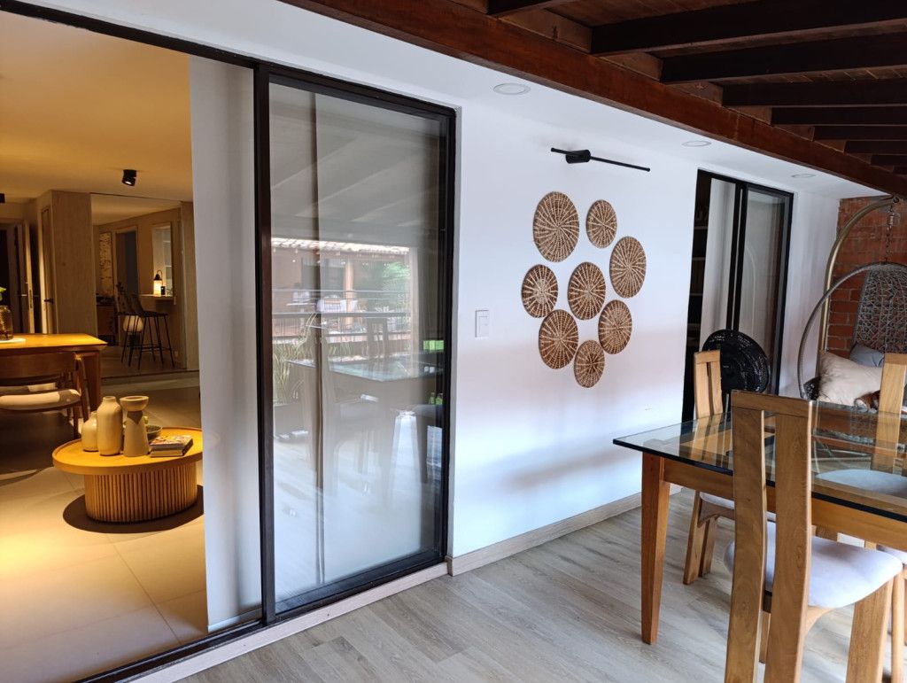 Casa en arriendo Valle Del Cauca Cali Urbanización Ciudad Jardín 170 m2 Habitaciones 4 Baños 4 Garajes 2 Precio $5000000