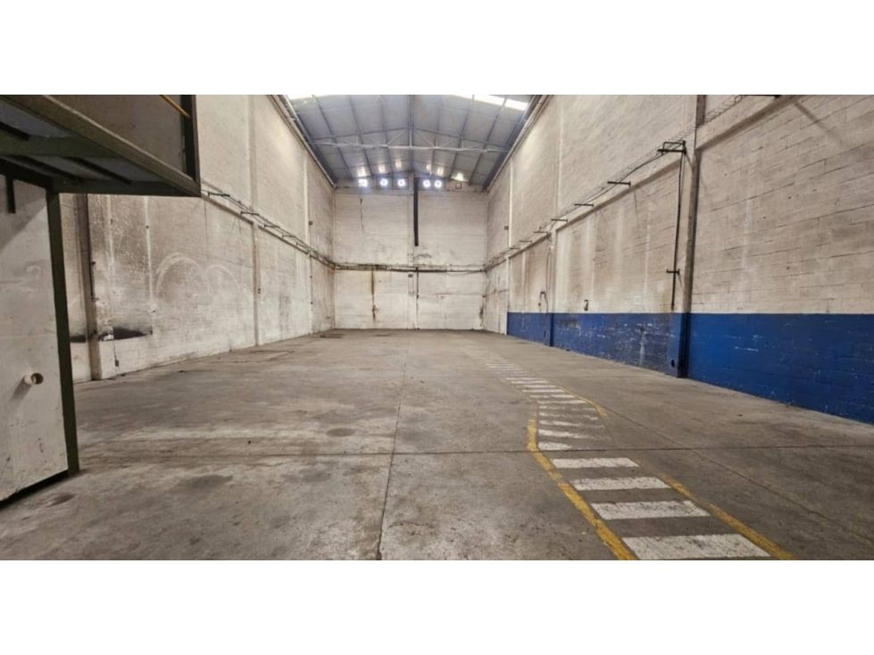 Bodega en venta Antioquia Girardota Girardota 517 m2 Habitaciones 0 Baños 3 Garajes 2 Precio $2843500000