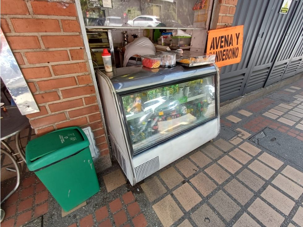 Local en arriendo Antioquia Medellín San Diego 4 m2 Habitaciones 0 Baños 0 Garajes 0 Precio $1400000