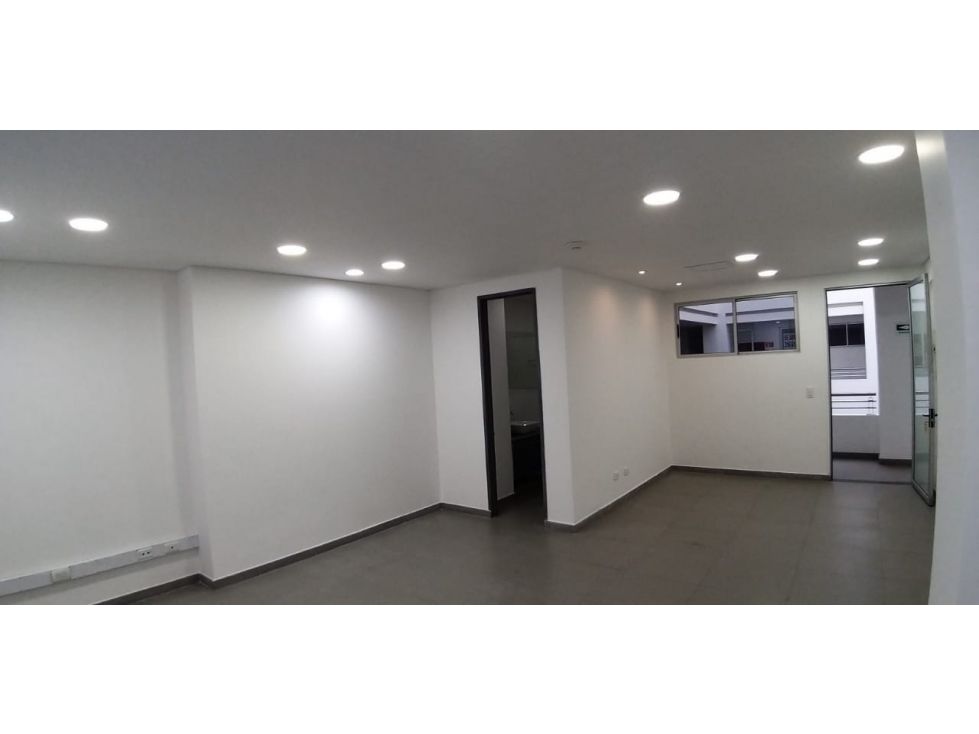 Consultorio en arriendo Cundinamarca Bogotá Santa Barbara Central 39 m2 Habitaciones 0 Baños 1 Garajes 1 Precio $4418000