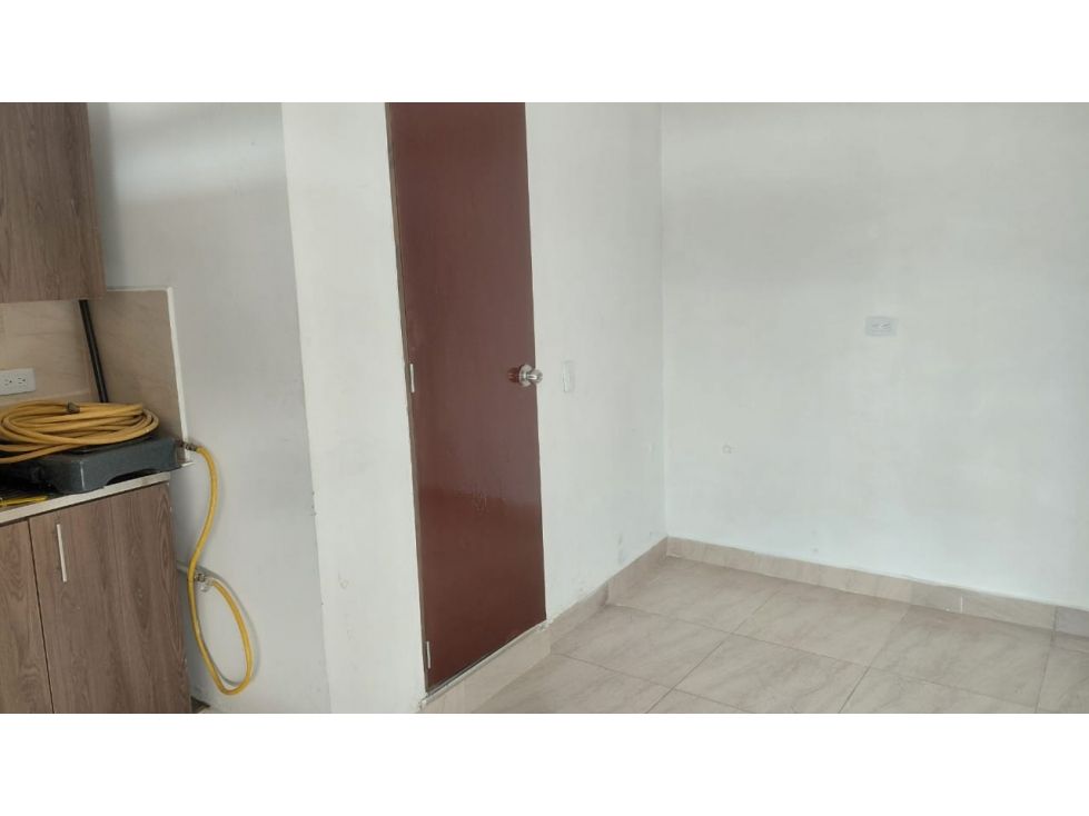 Apartaestudio en arriendo Antioquia Medellín El Rincon 25 m2 Habitaciones 0 Baños 1 Garajes 0 Precio $1050000