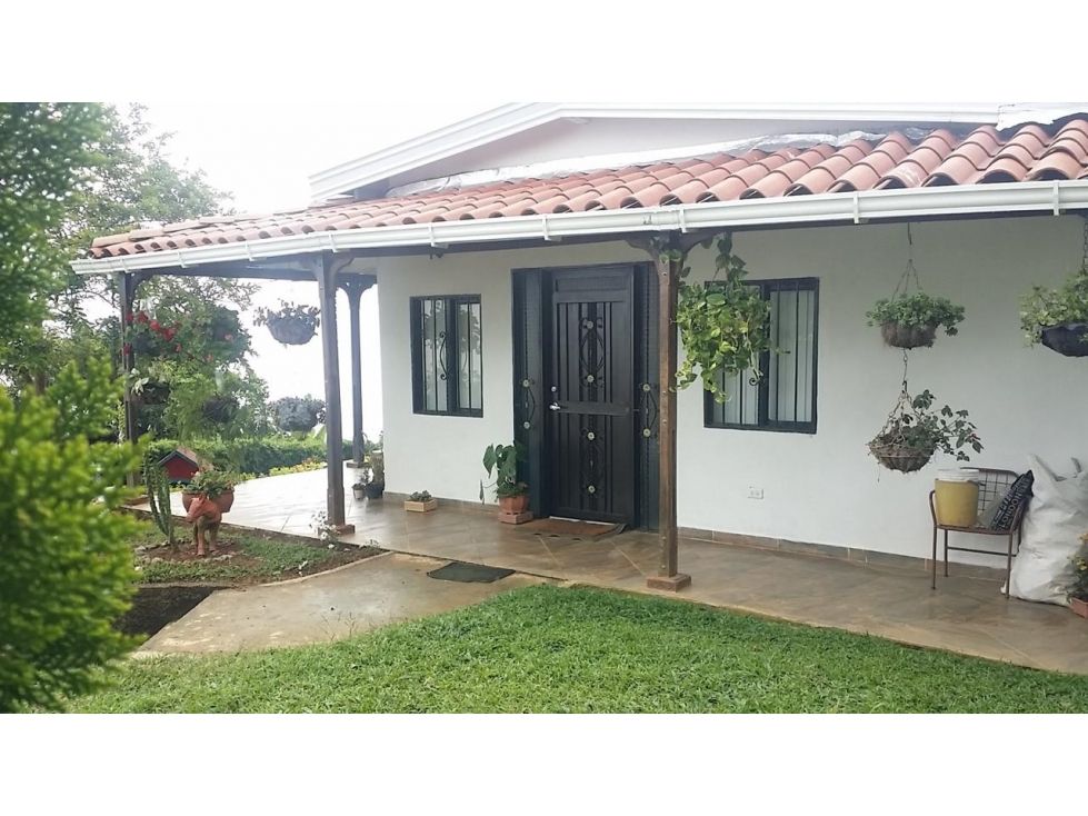 Finca en venta Antioquia Santa Bárbara Santa Bárbara 110 m2 Habitaciones 3 Baños 2 Garajes 4 Precio $500000000