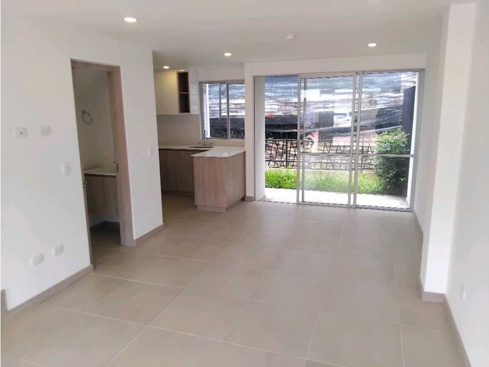 Casa en arriendo Caldas Chinchiná Asd 102 m2 Habitaciones 3 Baños 3 Garajes 1 Precio $2700000