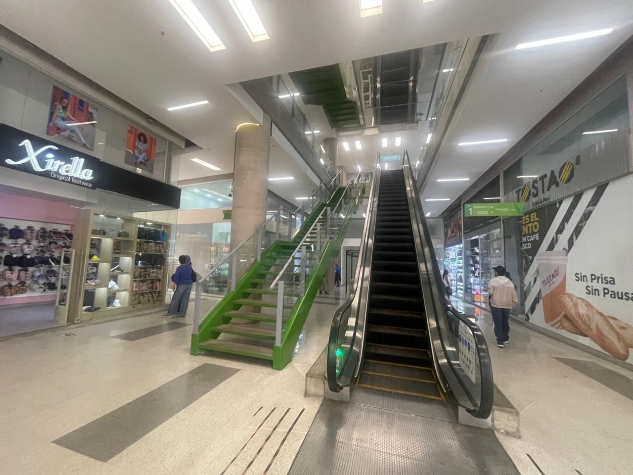 Local en arriendo Antioquia Medellín Colon 40 m2 Habitaciones 0 Baños 0 Garajes 0 Precio $2500000