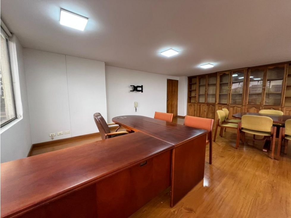 Oficina en arriendo Caldas Manizales Los Laureles 43 m2 Habitaciones 0 Baños 1 Garajes 0 Precio $1700000