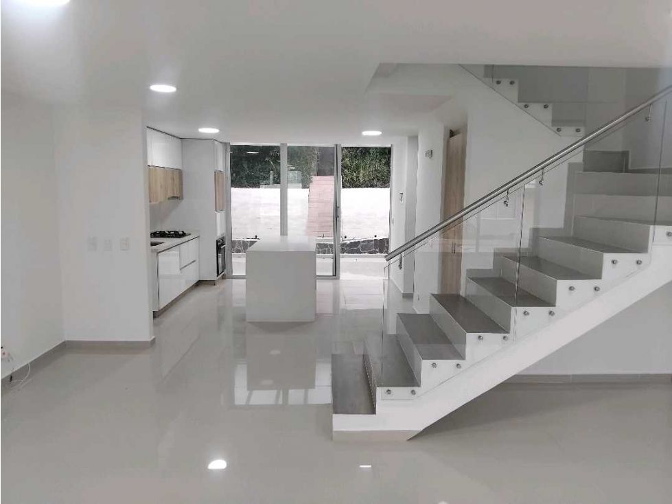 Casa en venta Caldas Villamaría Villamaría 143 m2 Habitaciones 3 Baños 3 Garajes 2 Precio $800000000