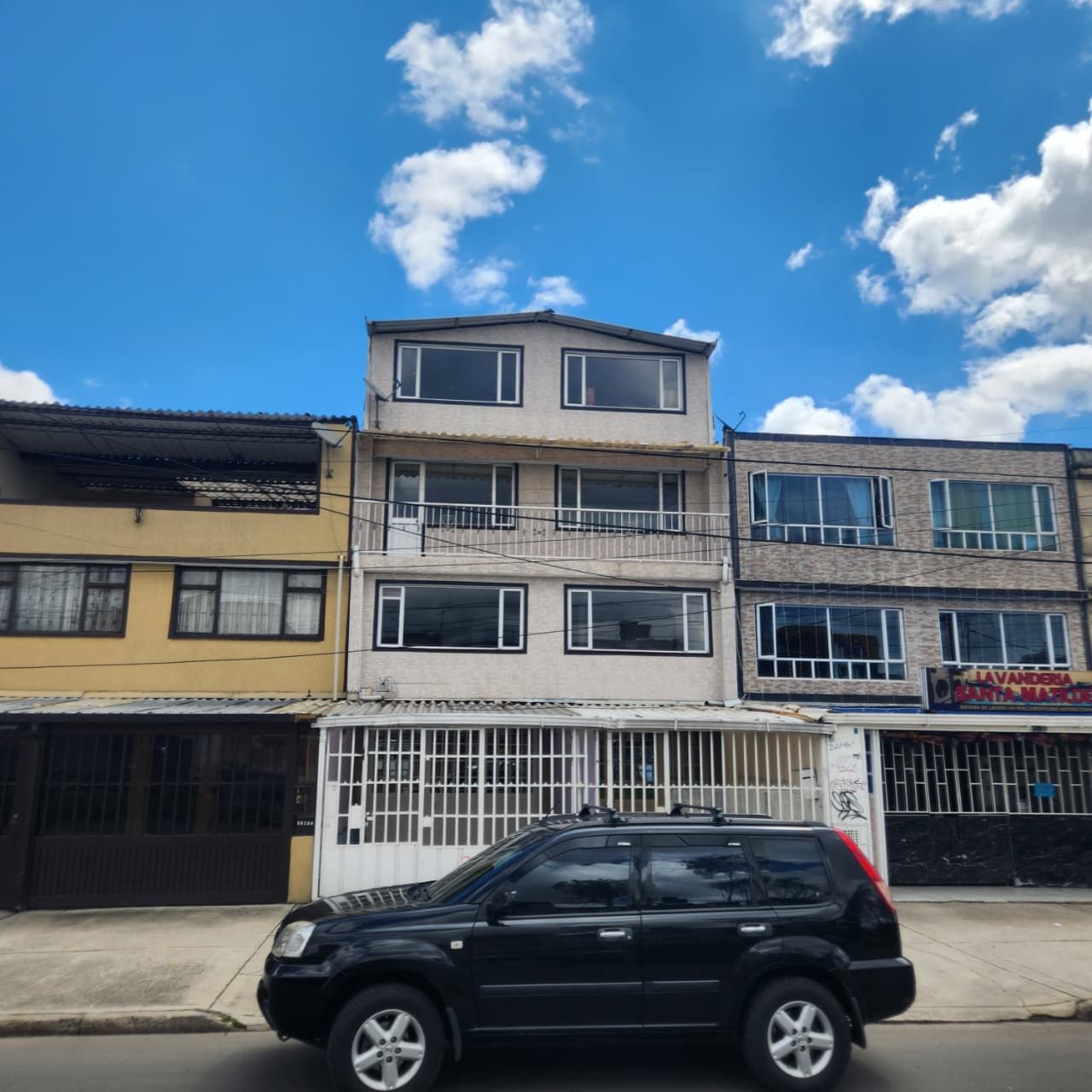 Casa en venta Cundinamarca Bogotá Bochica 480 m2 Habitaciones 6 Baños 5 Garajes 2 Precio $960000000