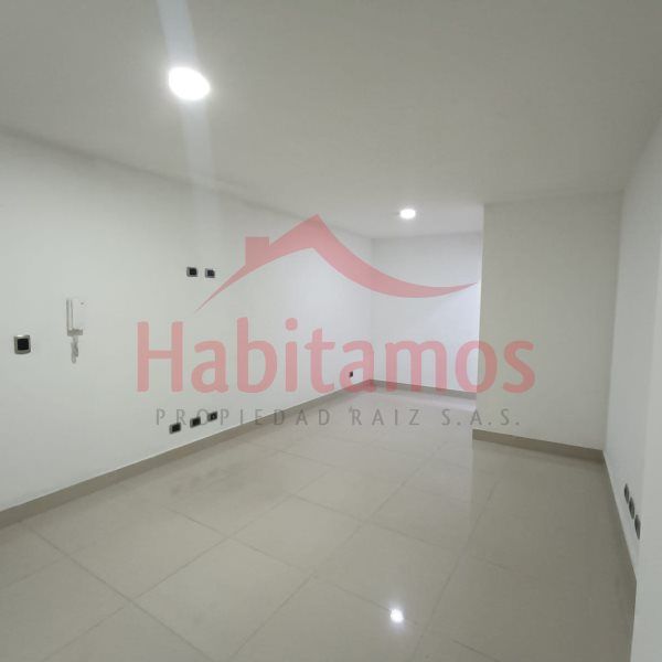 Local en arriendo Antioquia Envigado Zona Centro 30 m2 Habitaciones 0 Baños 1 Garajes 0 Precio $1400000
