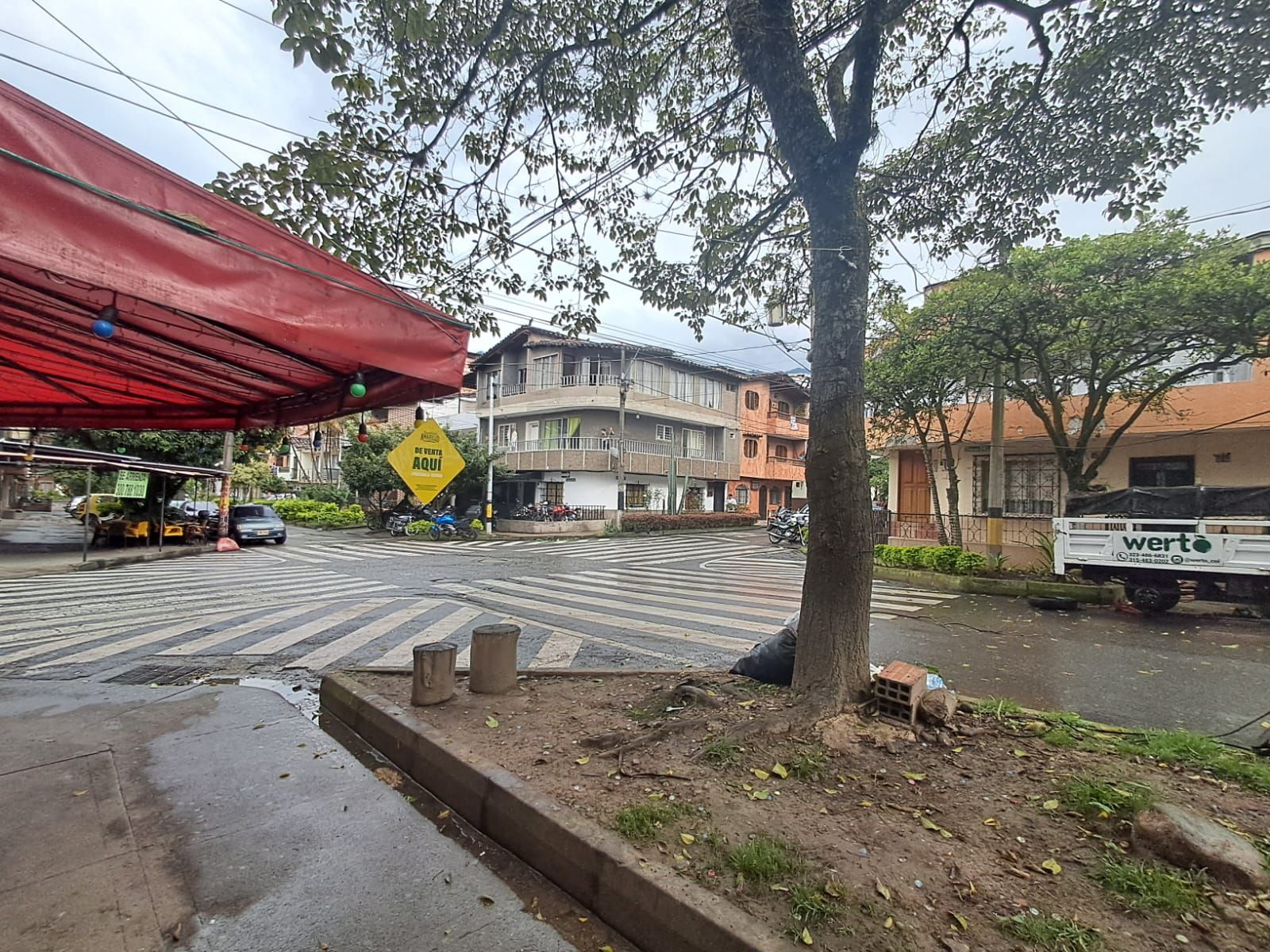 Local en arriendo Antioquia Envigado Obrero 42 m2 Habitaciones 0 Baños 1 Garajes 0 Precio $2800000