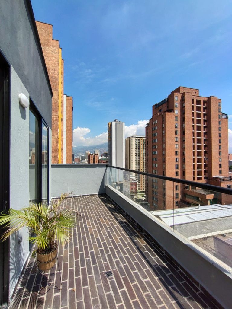 Apartamento en arriendo Antioquia Medellín Bombona No1 70 m2 Habitaciones 3 Baños 2 Garajes 0 Precio $3800000