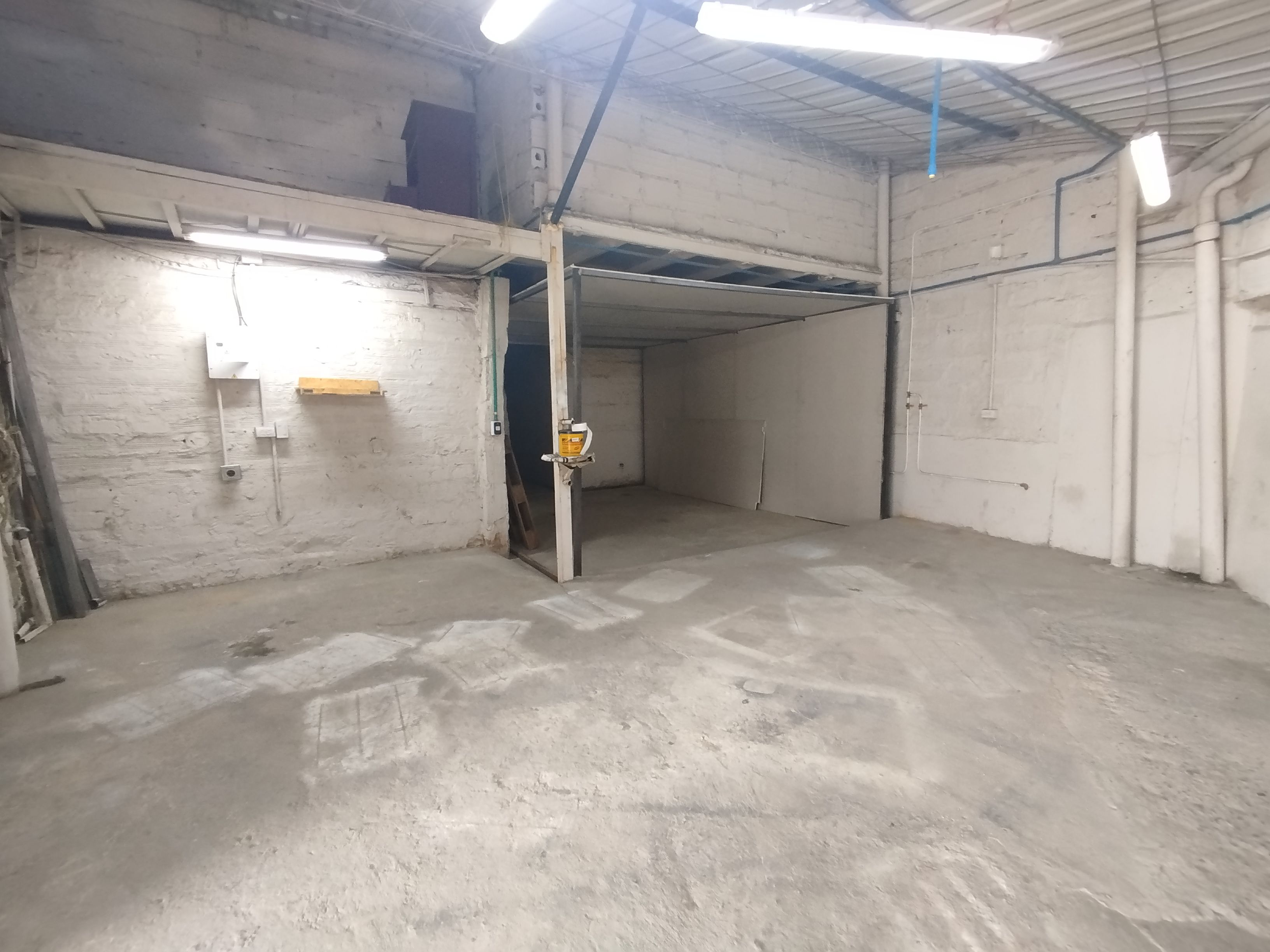 Bodega en arriendo Antioquia Itagüí Las Mercedes 72 m2 Habitaciones 0 Baños 2 Garajes 0 Precio $3000000