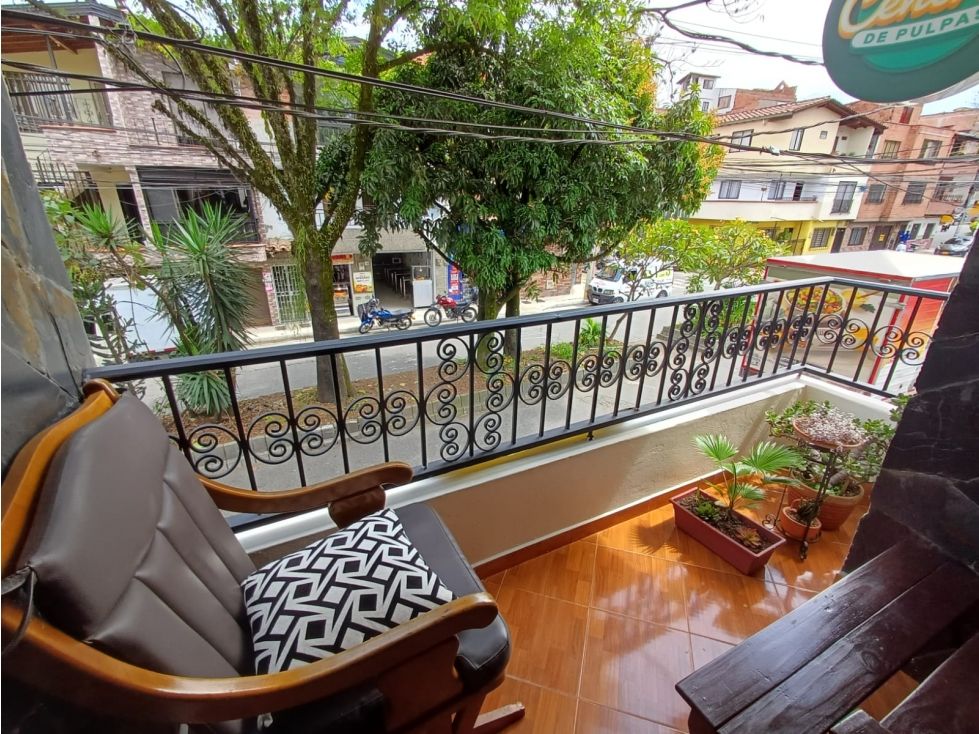 Casa en venta Antioquia Envigado Milán - Vallejuelos 112 m2 Habitaciones 4 Baños 3 Garajes 0 Precio $540000000