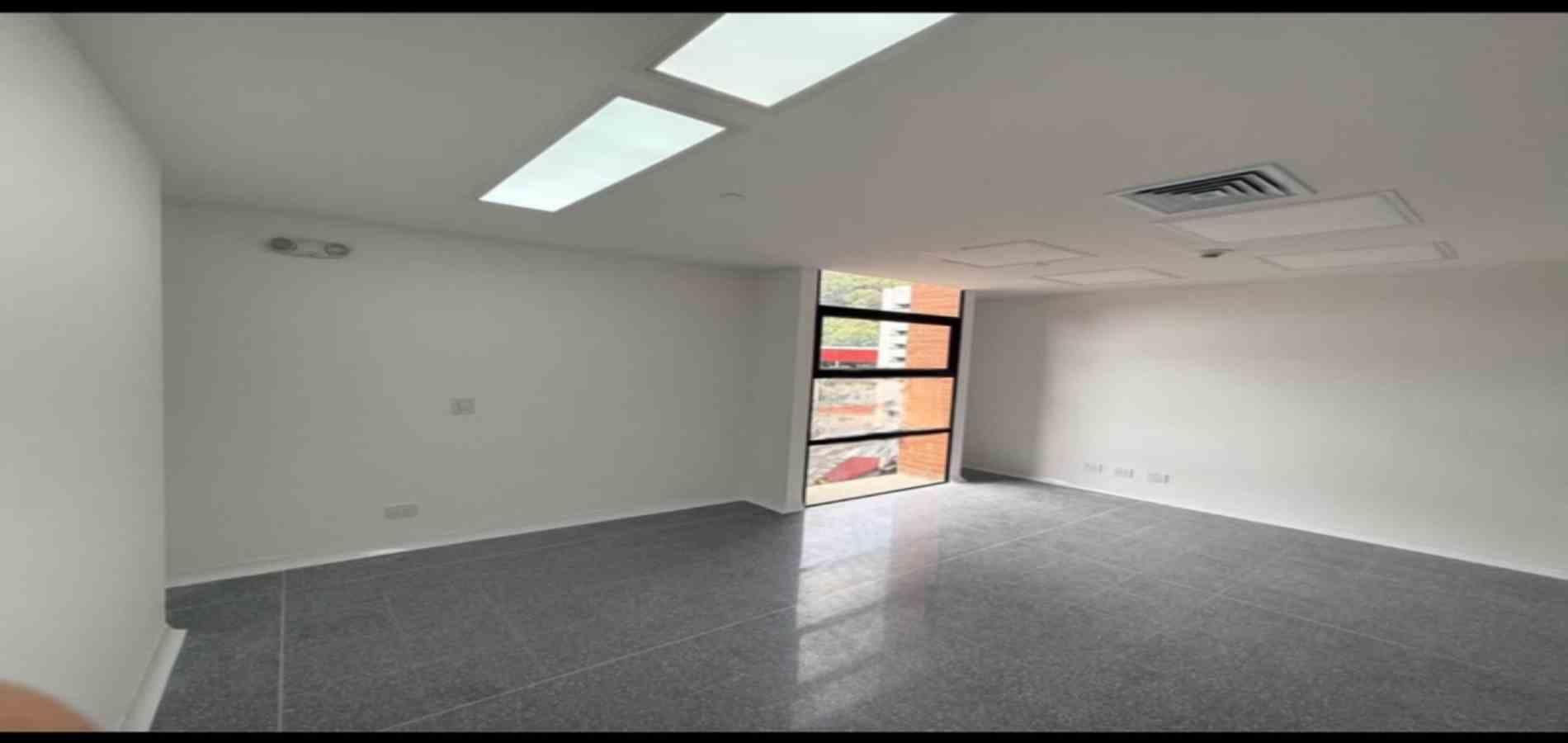 Consultorio en arriendo Antioquia Medellín San Diego 40 m2 Habitaciones 0 Baños 1 Garajes 1 Precio $5200000