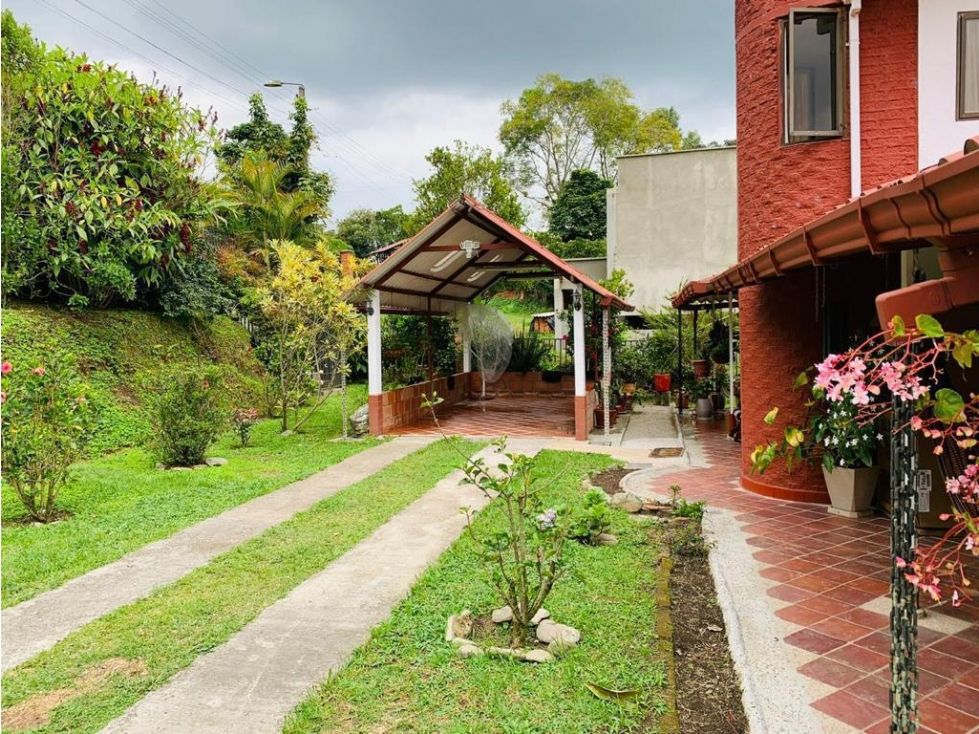 Casa Campestre en venta Quindío Circasia Circasia 200 m2 Habitaciones 3 Baños 3 Garajes 2 Precio $770000000