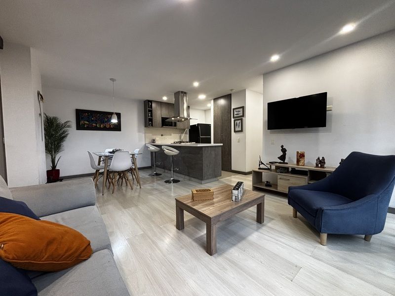 Apartamento en arriendo Antioquia Envigado La Mina 56 m2 Habitaciones 3 Baños 2 Garajes 2 Precio $3500000