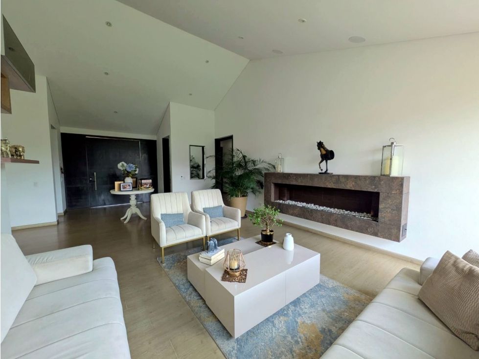 Casa en venta Cundinamarca Cajicá Cn Quintas Del Molino 250 m2 Habitaciones 4 Baños 4 Garajes 2 Precio $1500000000