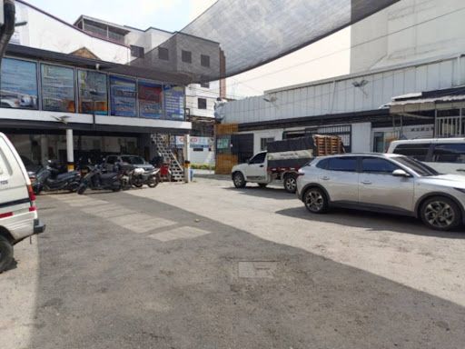 Lote en arriendo Antioquia Medellín Prado 960 m2 Habitaciones 0 Baños 2 Garajes 0 Precio $15000000