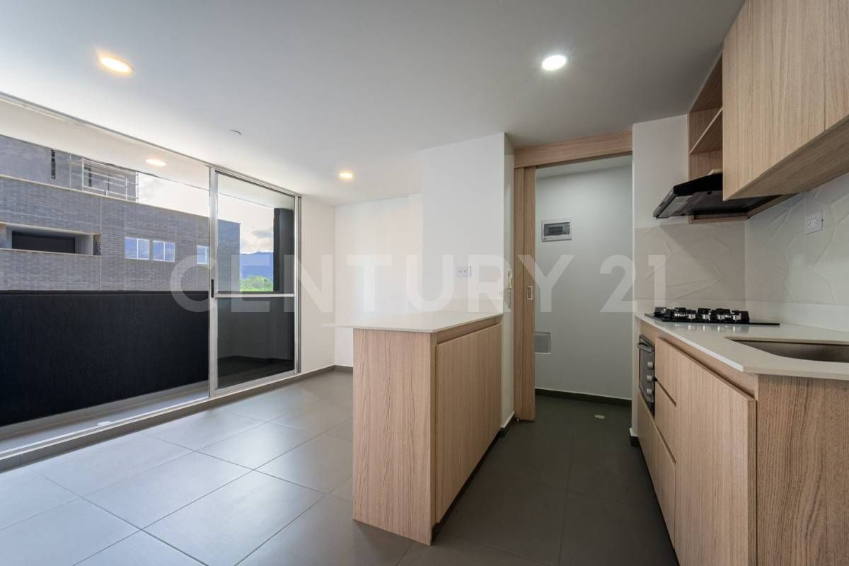 Apartamento en arriendo Antioquia Medellín La Mota 40 m2 Habitaciones 2 Baños 2 Garajes 1 Precio $2700000