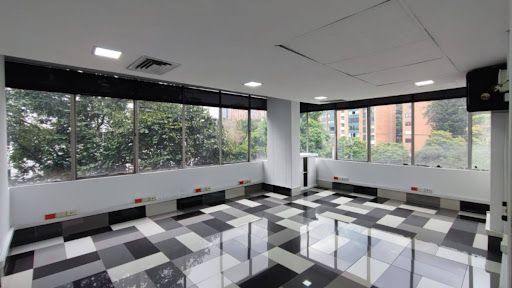 Oficina en arriendo Antioquia Medellín Santa Maria De Los Angeles 123 m2 Habitaciones 0 Baños 3 Garajes 1 Precio $10500000