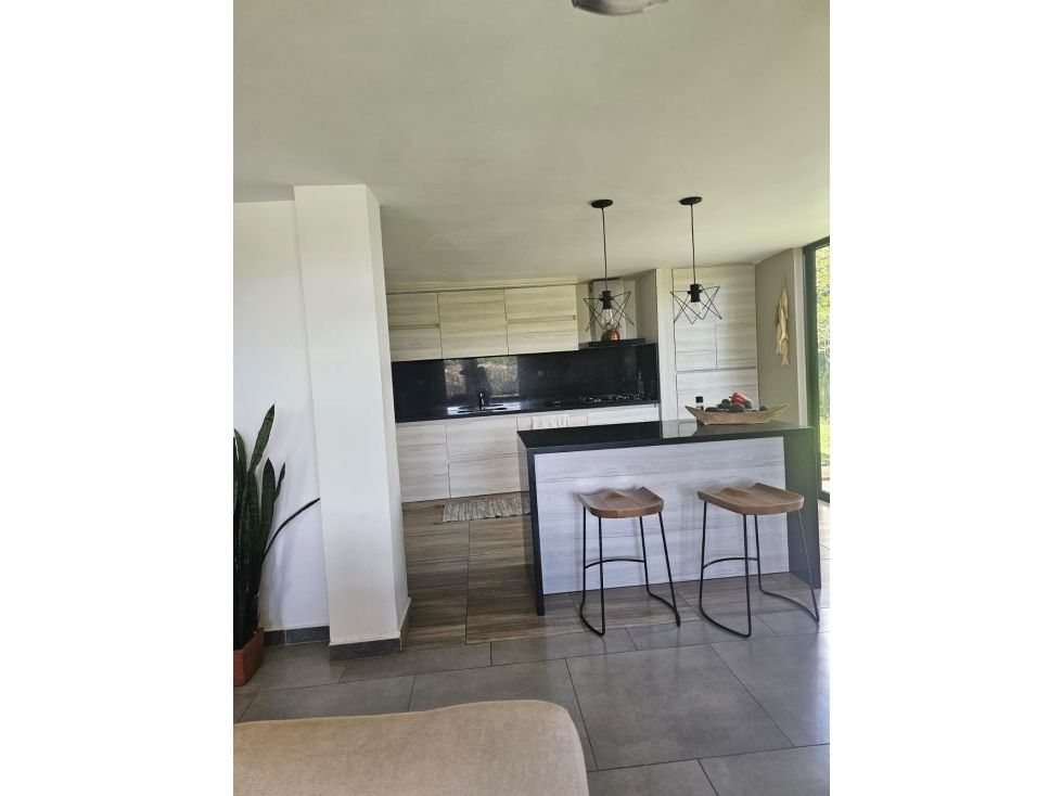 Casa en arriendo Antioquia Rionegro Gualanday 165 m2 Habitaciones 3 Baños 4 Garajes 2 Precio $6900000