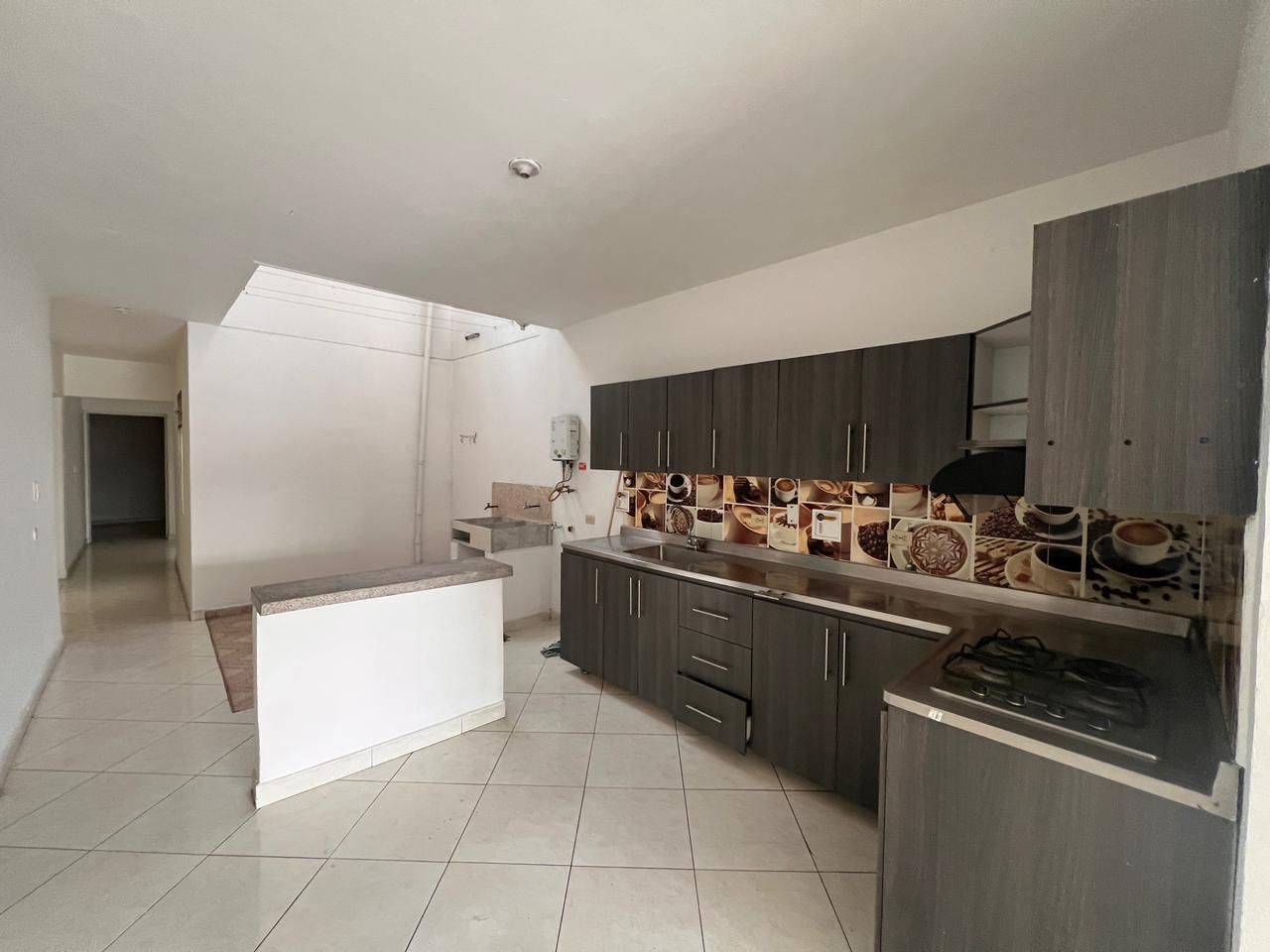 Casa en arriendo Antioquia Medellín Calasanz 80 m2 Habitaciones 3 Baños 2 Garajes 0 Precio $3000000