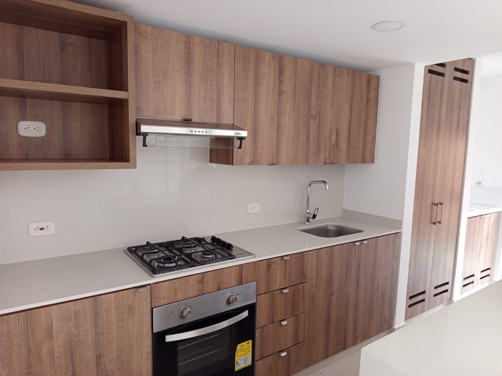 Casa en arriendo Valle Del Cauca Jamundí Alferez Real 80 m2 Habitaciones 3 Baños 3 Garajes 1 Precio $1600000