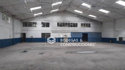 Bodega en arriendo Antioquia Itagüí Yarumito 930 m2 Habitaciones 0 Baños 6 Garajes 5 Precio $25000000