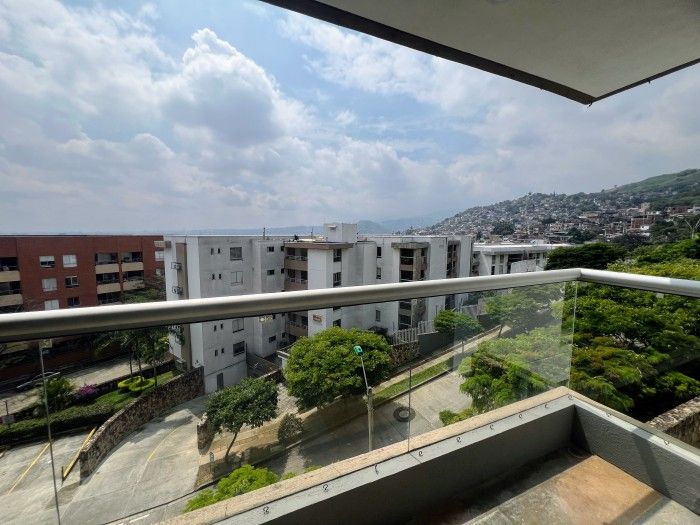 Apartamento en venta Valle Del Cauca Cali Santander 96 m2 Habitaciones 3 Baños 3 Garajes 2 Precio $640000000