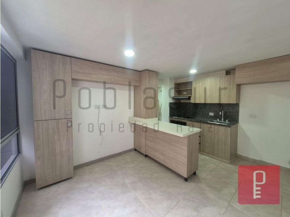 Apartamento en arriendo Antioquia Envigado Loma Del Barro 70 m2 Habitaciones 3 Baños 2 Garajes 1 Precio $2600000