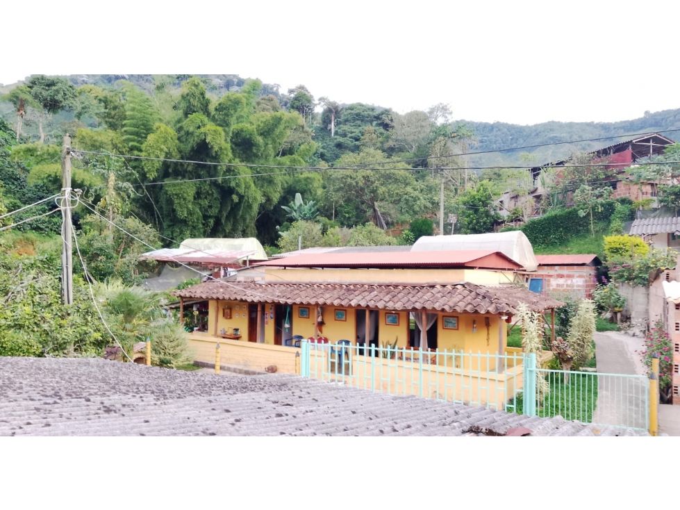 Finca en venta Antioquia Andes Andes 100 m2 Habitaciones 3 Baños 1 Garajes 4 Precio $270000000