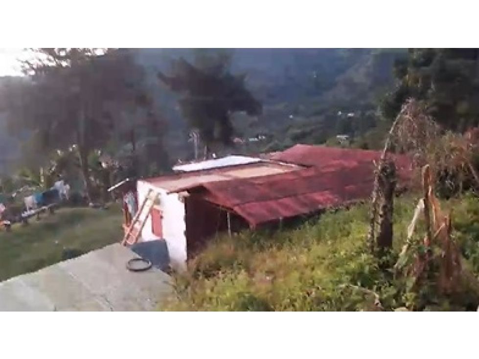 Finca en venta Antioquia Andes Andes 90 m2 Habitaciones 3 Baños 1 Garajes 5 Precio $270000000