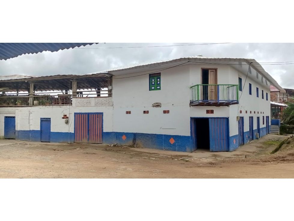 Finca en venta Caldas Aguadas Aguadas 850 m2 Habitaciones 6 Baños 4 Garajes 20 Precio $3000000000