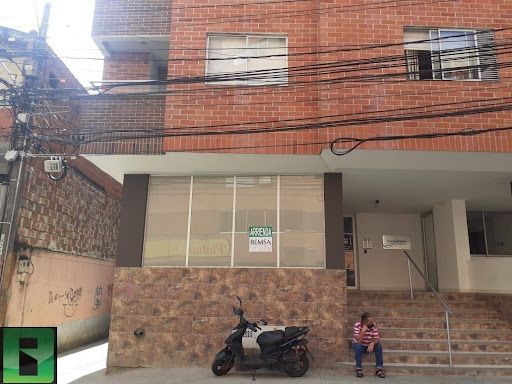 Local en arriendo Antioquia Sabaneta Entre Amigos 60 m2 Habitaciones 0 Baños 1 Garajes 0 Precio $3500000