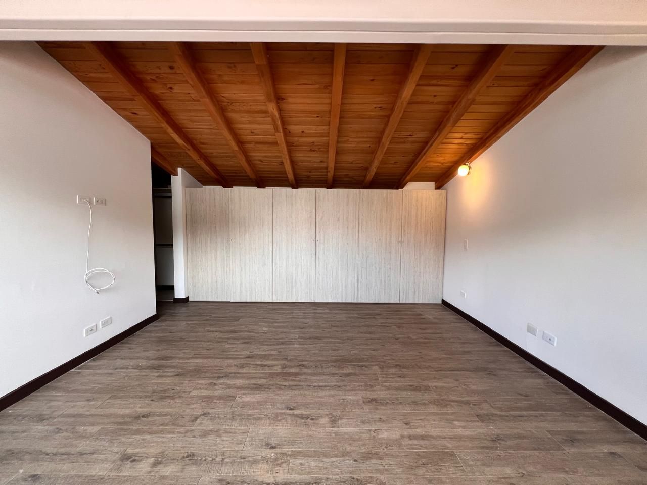 Casa en venta Antioquia Rionegro La Colina 230 m2 Habitaciones 4 Baños 4 Garajes 2 Precio $1380000000