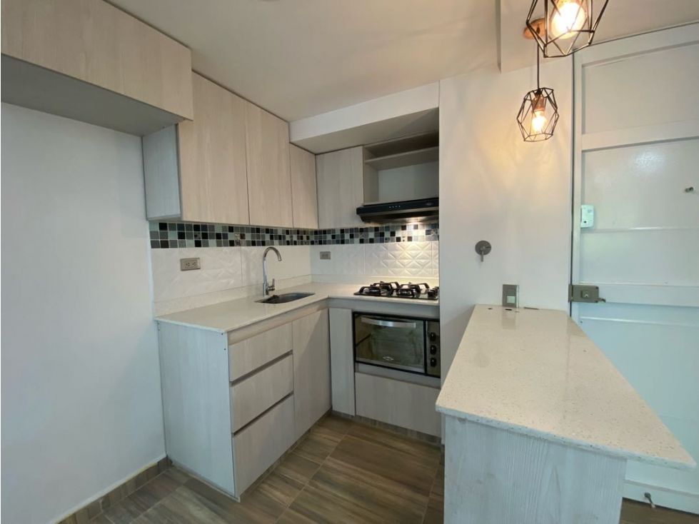 Apartamento en arriendo Antioquia Medellín Pajarito 55 m2 Habitaciones 3 Baños 1 Garajes 0 Precio $1700000