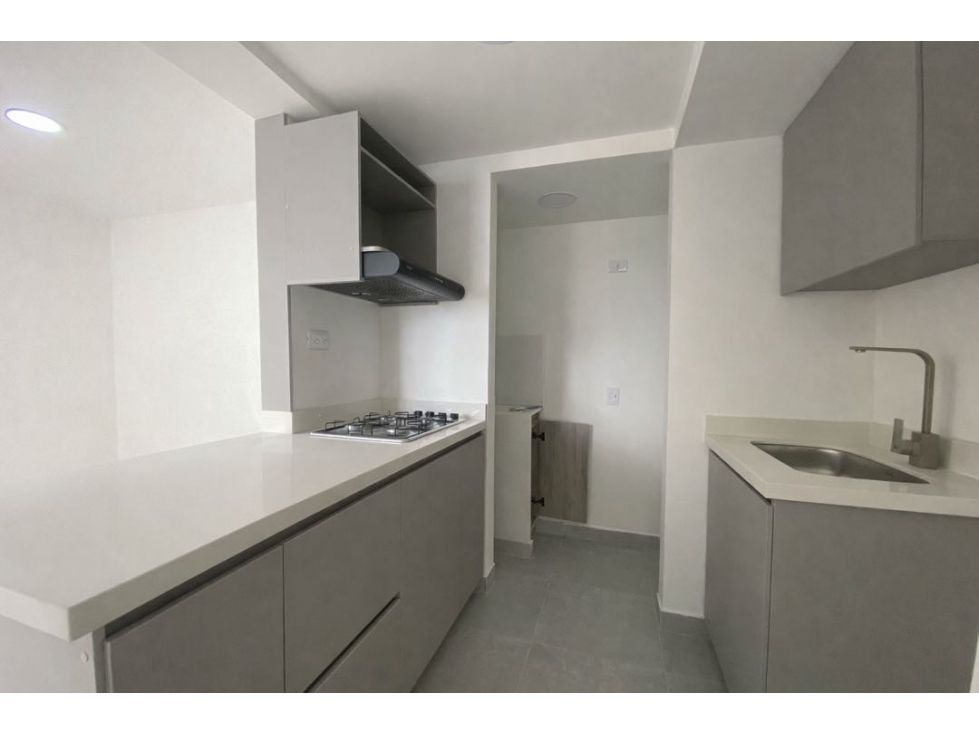 Apartamento en arriendo Antioquia Medellín Pajarito 65 m2 Habitaciones 3 Baños 2 Garajes 0 Precio $1800000